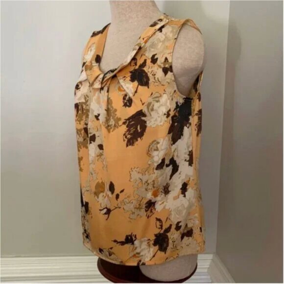 Talbots Sleeveless Floral Pleated Scooped Neckline Blouse Small Petite - Picture 5 of 11